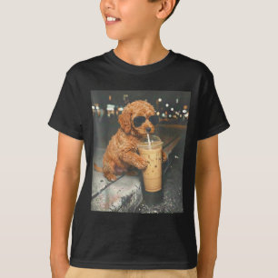 Camiseta Goldendoodle bebiendo café helado meme divertido d