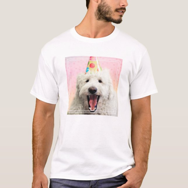 Camiseta Goldendoodle Con Fiesta Gorra (Anverso)