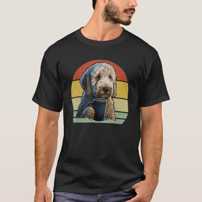 Camiseta Goldendoodle Drinking Coffee  Dog And Coffee (Anverso)