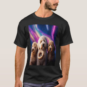 Camiseta Goldendoodle en el espacio con donuts adorable Doo