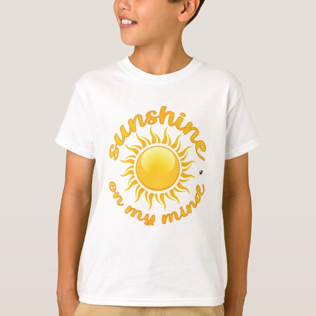 Camiseta Goldene Sonne Abbildung mit Inschrift (Anverso)