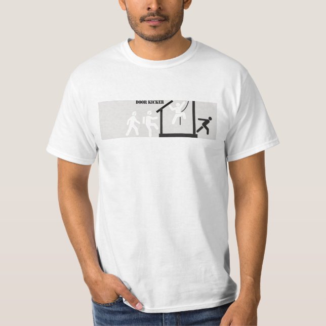 Camiseta GOLPE VIOLENTO del golpeador de la puerta (Anverso)