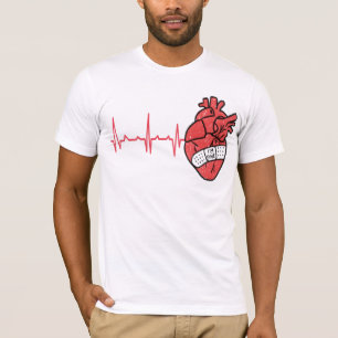 Camiseta Golpeando al corazón
