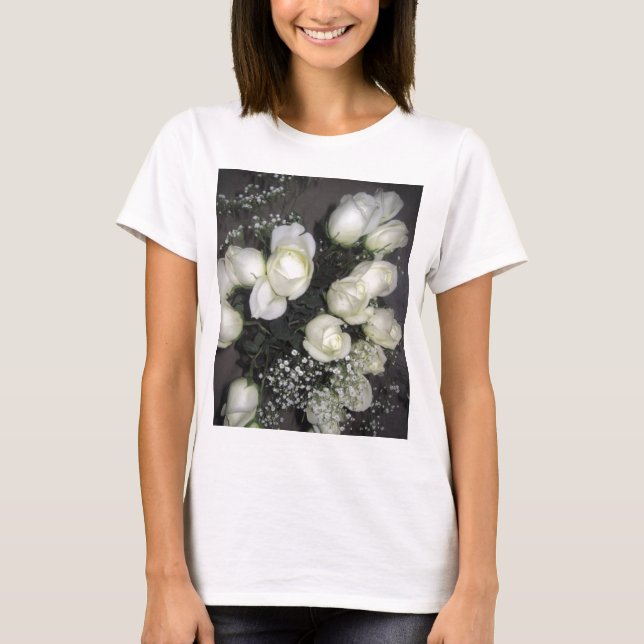 CAMISETA GORGEO BOUQUET DE ROSAS BLANCAS (Anverso)