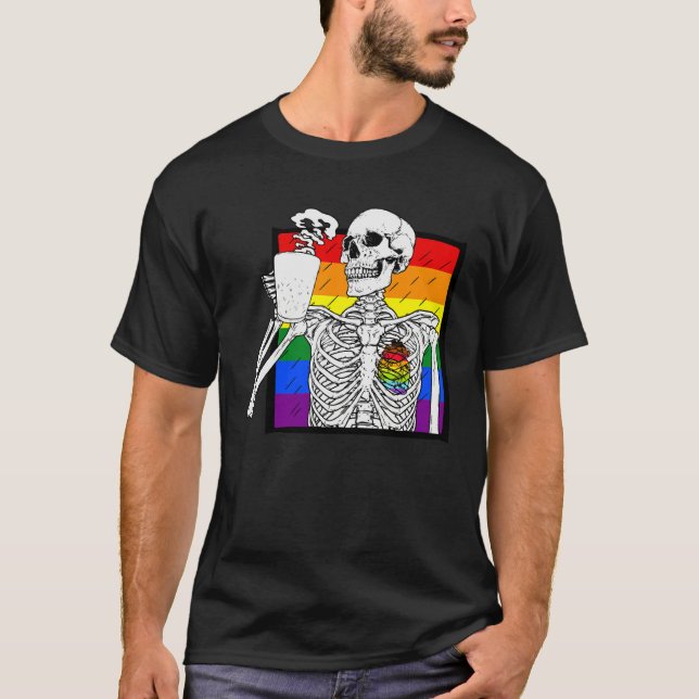 Camiseta Goth Skeleton Coffee Gay Lesbian Pride Rainbow Hum (Anverso)