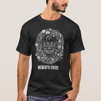 Camiseta Gothic Cottagecore Skull & Wildflower Illustration