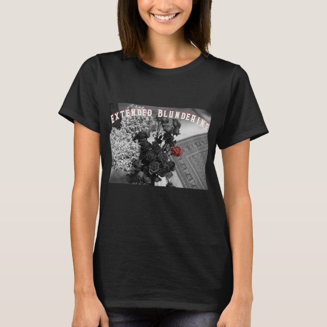 Camiseta Gothic Rose Extended Blundering (Anverso)