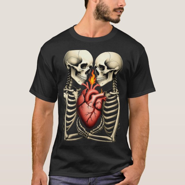 Camiseta Gothic Skull Couple Flaming Heart Dark Romance Sty (Anverso)