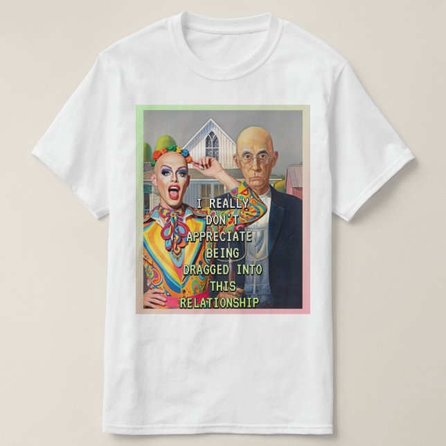 CAMISETA GÓTICO AMERICANO REVISADO (Diseño del anverso)