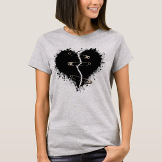 Camiseta Gótico con el corazón roto negro