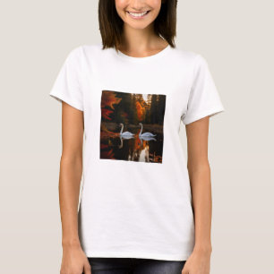 Camiseta Graceful White Swans Gliling a lo largo del estanq