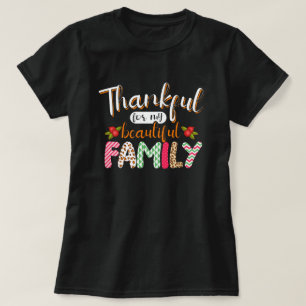 Camiseta Gracias al diseño de vector premium de día
