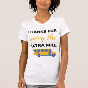 Camiseta Gracias por ir la milla extra bl