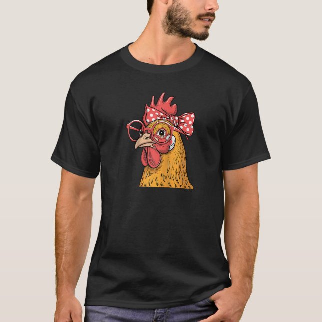 Camiseta Graciosa Dama De Pollo Rooster Hen Usando Bandana  (Anverso)