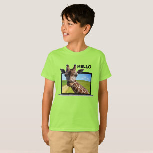 Camiseta Graciosa jirafa en foto de ilusión gráfica 3D para