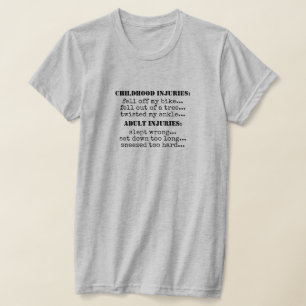 Camiseta Graciosa Niñez Vs Típografía Adulta