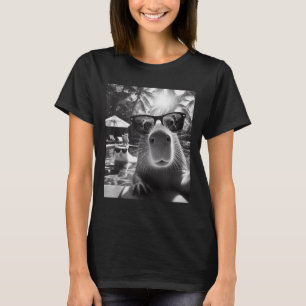 Camiseta Graciosa Piscina De Animales Capybara Selfie Con C