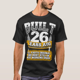 Camiseta Graciosa Viñeta de Camisas de Cumpleaños 26 Años A