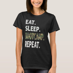 Camiseta Gracioso Camo Eat Sleep BootCamp Repetido Camoufla