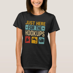 Camiseta Gracioso campamento RV Camper Camping estoy aquí p
