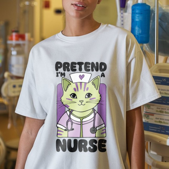 Camiseta Gracioso gato de enfermera (Subido por el creador)