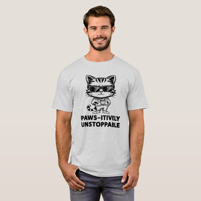 Camiseta Gracioso gato patéticamente imparable (Anverso completo)