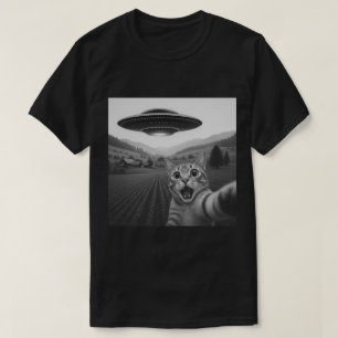 Camiseta Gracioso gato selfie con OVNI, nave espacial alien