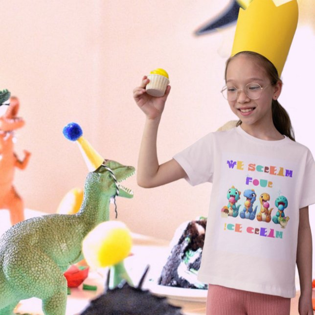 Camiseta Gracioso Grito de Dinosaurio Cuatro helados de cua (Subido por el creador)