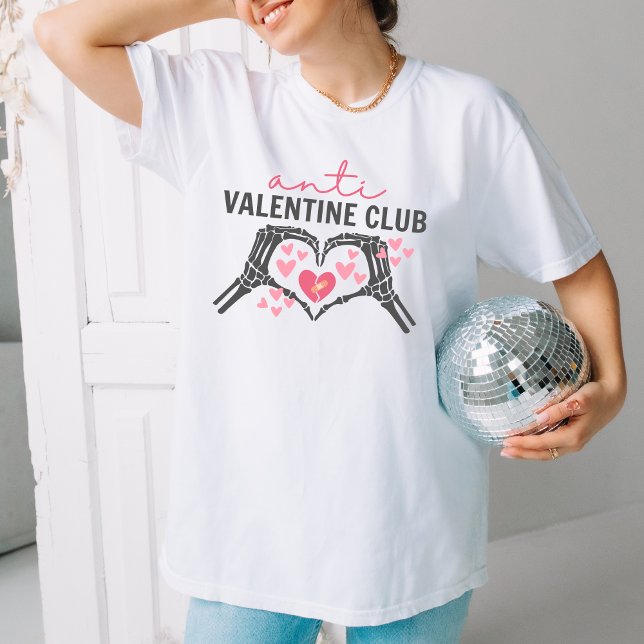 Camiseta Gracioso regalo Anti Valentine Club con las manos  (Subido por el creador)