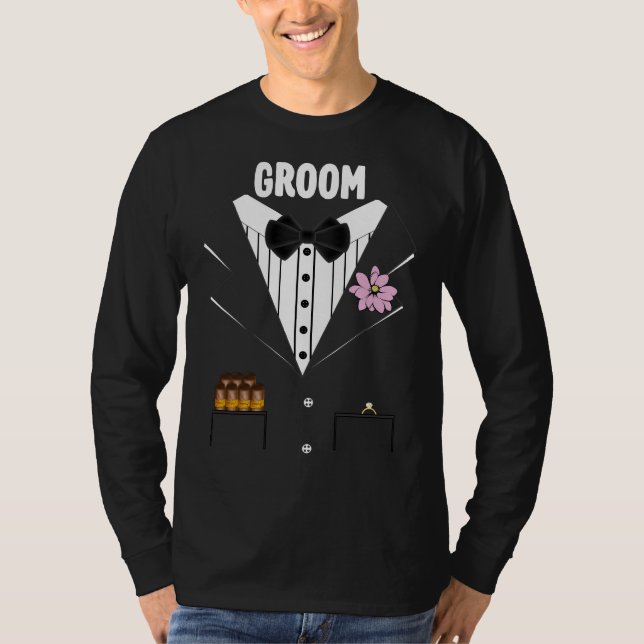Camiseta Gracioso Tuxedo de Groom con cigarrillos y anillo  (Anverso)