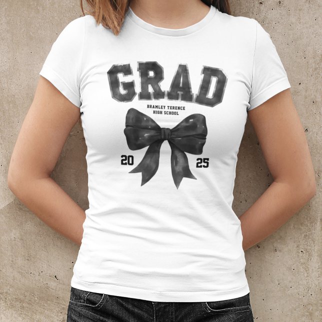 Camiseta Grad Class of 2025 Black Bow Graduation Year (Subido por el creador)
