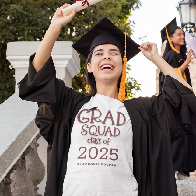 Camiseta Grad Squad Class de 2025 Name Graduation (Subido por el creador)