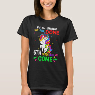 Camiseta Grado Quinto de Unicornio Divertido Acá Terminamos