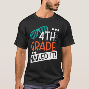Camiseta Gradu, Estudiante De Ti Con Vidrio De Sol De 4º Gr