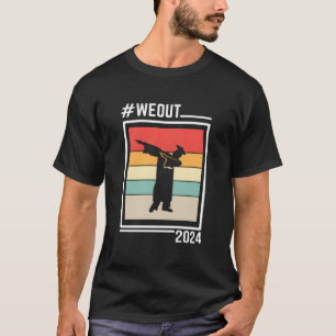 Camiseta Graduación de Dabbing Senior 2024 Salimos Graduado
