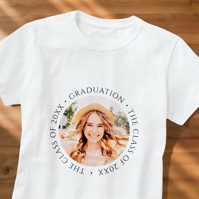 Camiseta Graduación La clase de 20XX Modern Simple Photo (Subido por el creador)