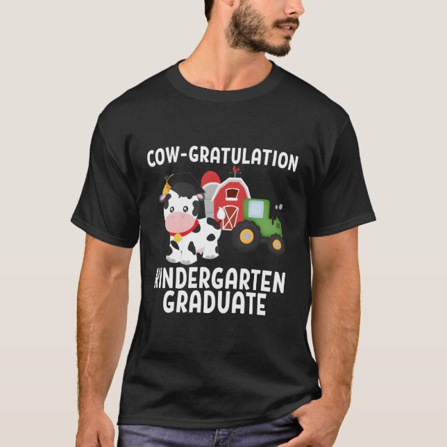 Camiseta Graduado de Kindergen Cow Farm Barnyard Tractor Gr (Anverso)