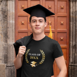 Camiseta Graduation Class Gold Laurel Wreath Cap & Scroll