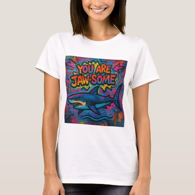 Camiseta Graffiti de tiburón algo sano (Anverso)