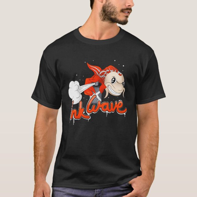 Camiseta Graffiti Sprayer Koi Fish Street Style (Anverso)