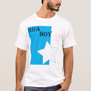 Camiseta gráfica de chico malo Tipografía de est