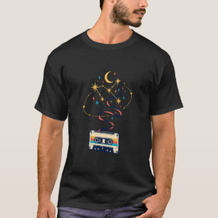 Camiseta gráfica de constelación de casete retro