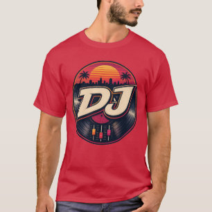 Camiseta gráfica de DJ al atardecer