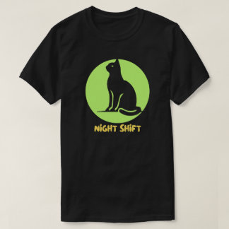 Camiseta Gráfica de Gato Negro Luna en Noche