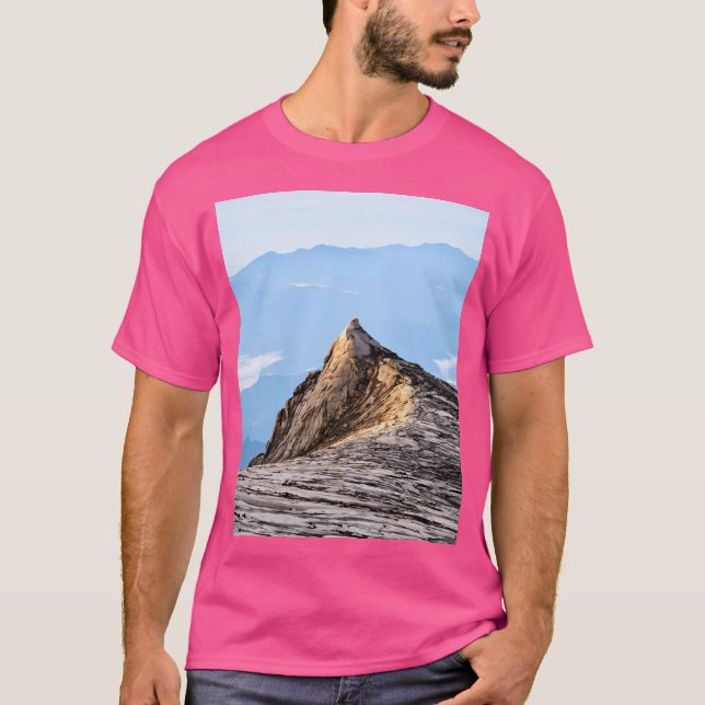 Camiseta Gráfica de pico (Anverso)