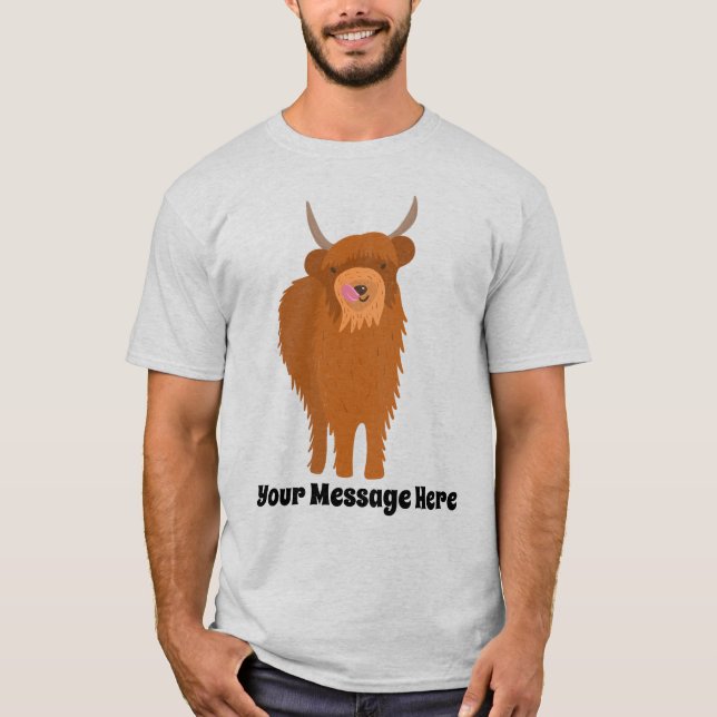 Camiseta Gráfica de vacas de Escocia en la región montañosa (Anverso)