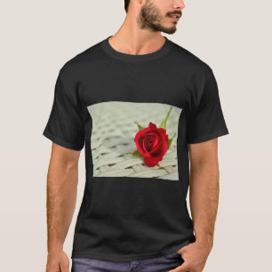 Camiseta Gráfica floral de rosa elegante