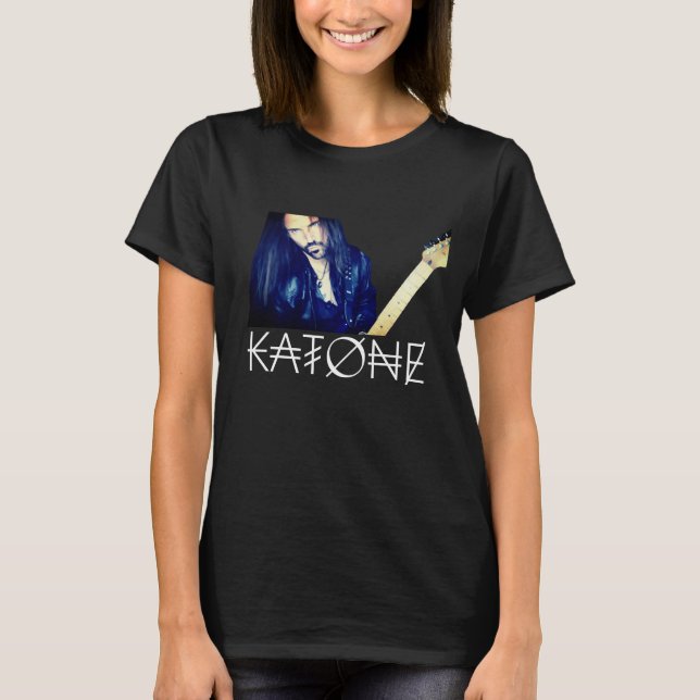 Camiseta gráfica oficial de Merch Woman en KATONE (Anverso)