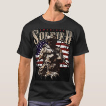 Camiseta gráfica patriótica del soldado americano