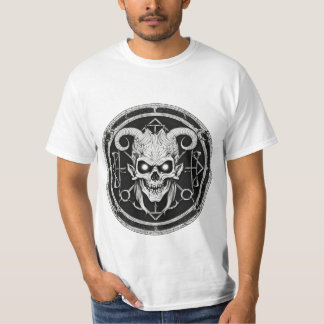 Camiseta gráfica satanica negra y blanca